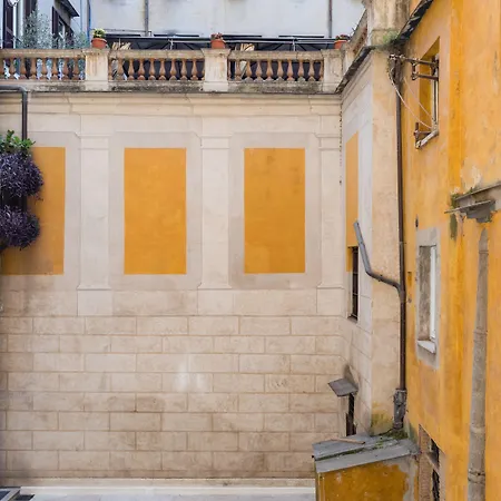 A World Aparts - 13 T.argentina Lägenhet *