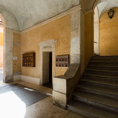 A World Aparts - 13 T.argentina Lägenhet Rom