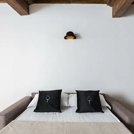 A World Aparts - 13 T.argentina Appartement
