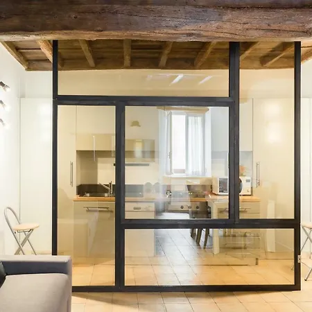 A World Aparts - 13 T.argentina Appartement