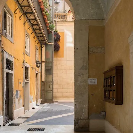 A World Aparts - 13 T.argentina Appartement Rome